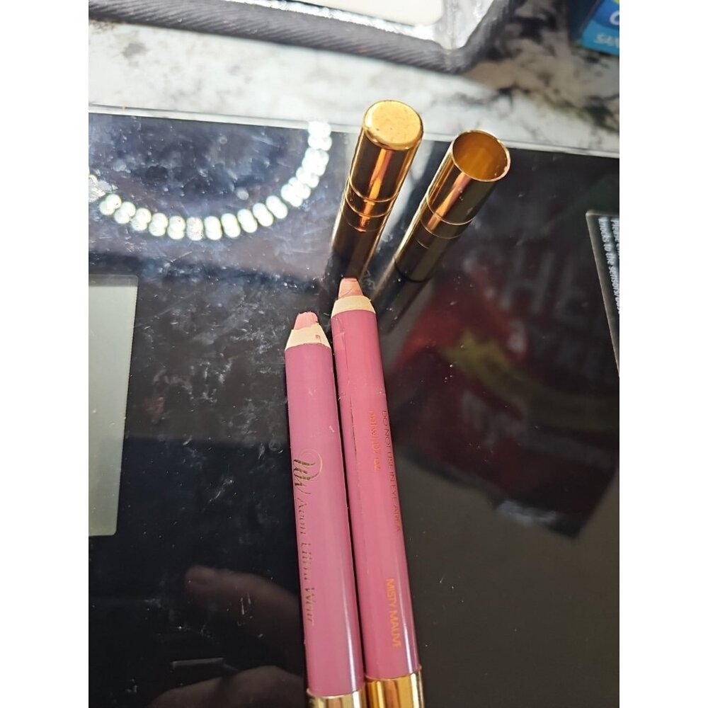 Lip Color Avon Long Lasting Ultra Wear Misty Mauve Lot Of 2 New Without Box